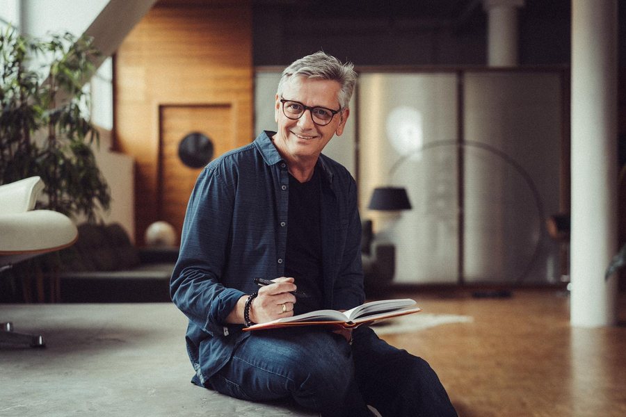 Porträt von Jürgen Hoffmann, Verkaufstrainer, Unternehmer und Autor
